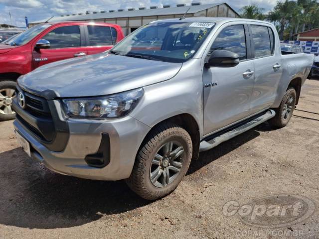 2024 TOYOTA HILUX CD 
