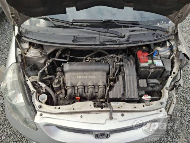 2005 HONDA FIT 