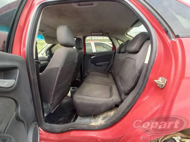 2014 FIAT GRAND SIENA 