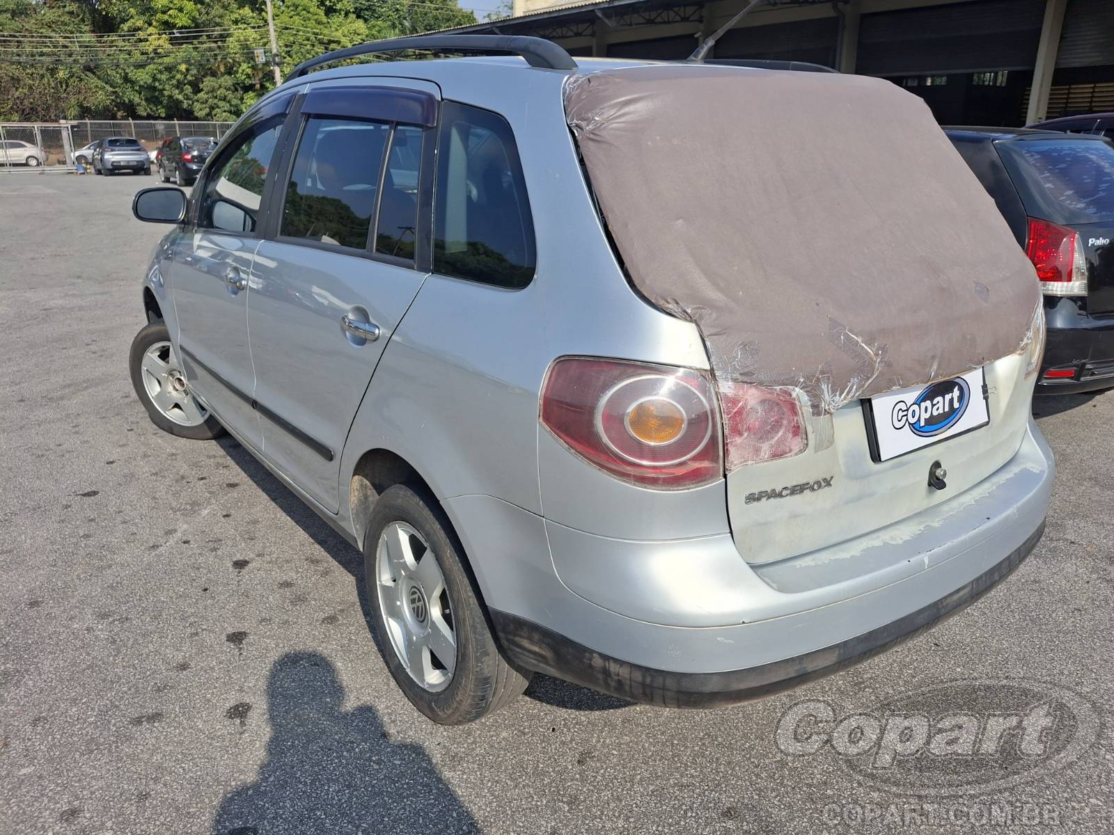 2010 VOLKSWAGEN SPACEFOX — foto 3 de 10