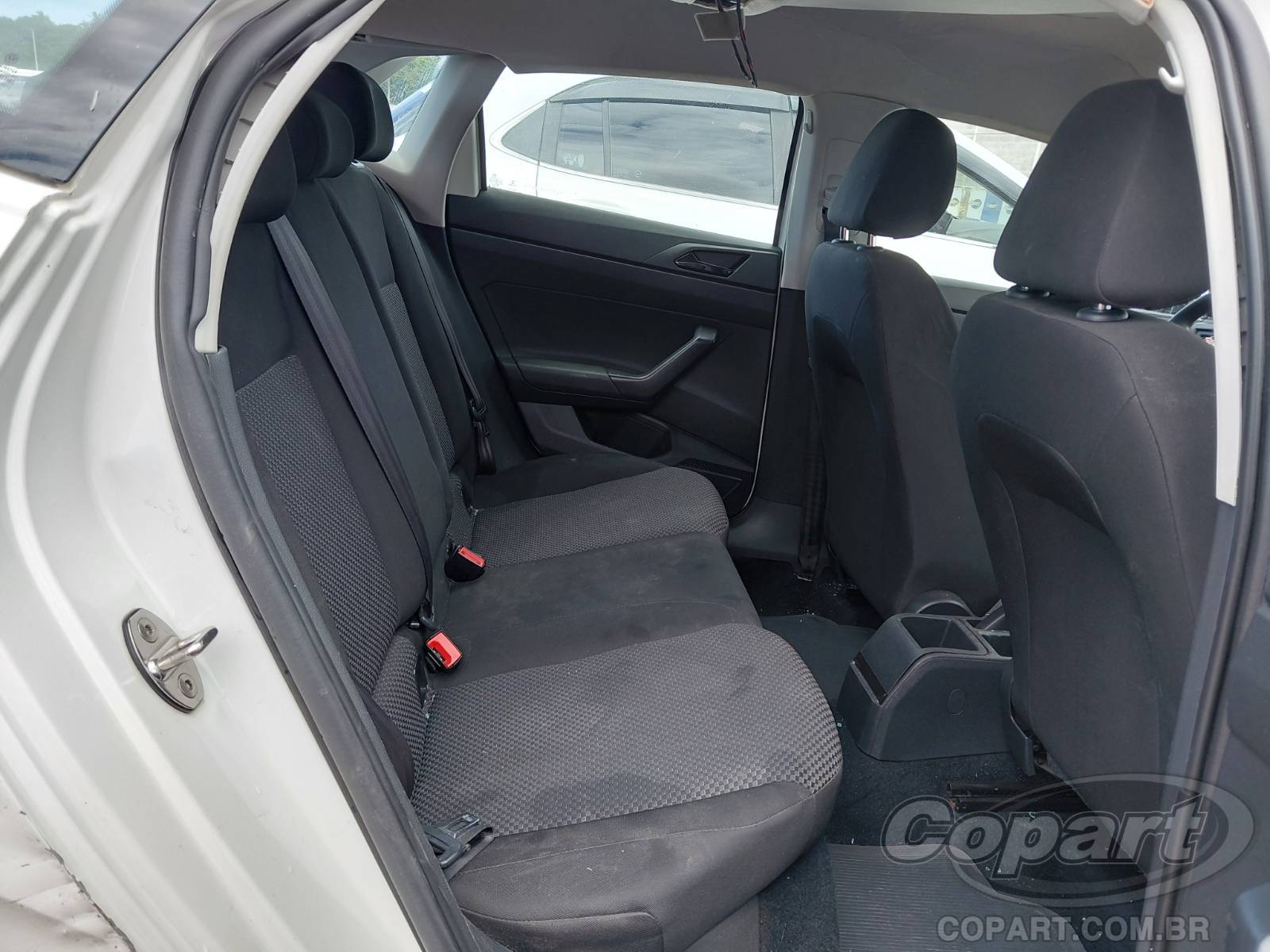 2020 VOLKSWAGEN POLO — foto 6 de 12