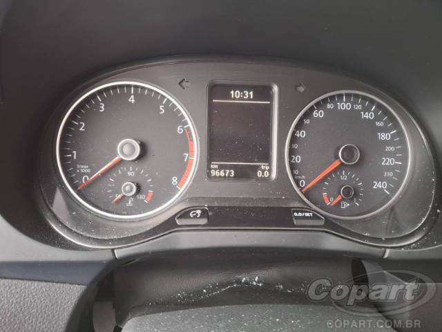 2015 VOLKSWAGEN FOX 