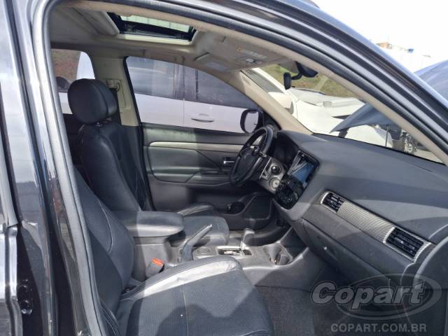 2014 MITSUBISHI OUTLANDER 