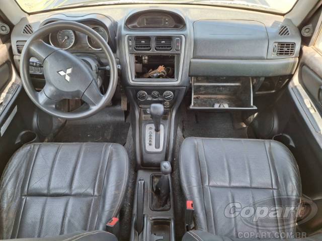 2013 MITSUBISHI PAJERO TR4 