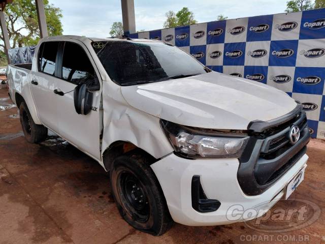 2021 TOYOTA HILUX CD 