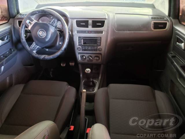 2014 VOLKSWAGEN FOX 