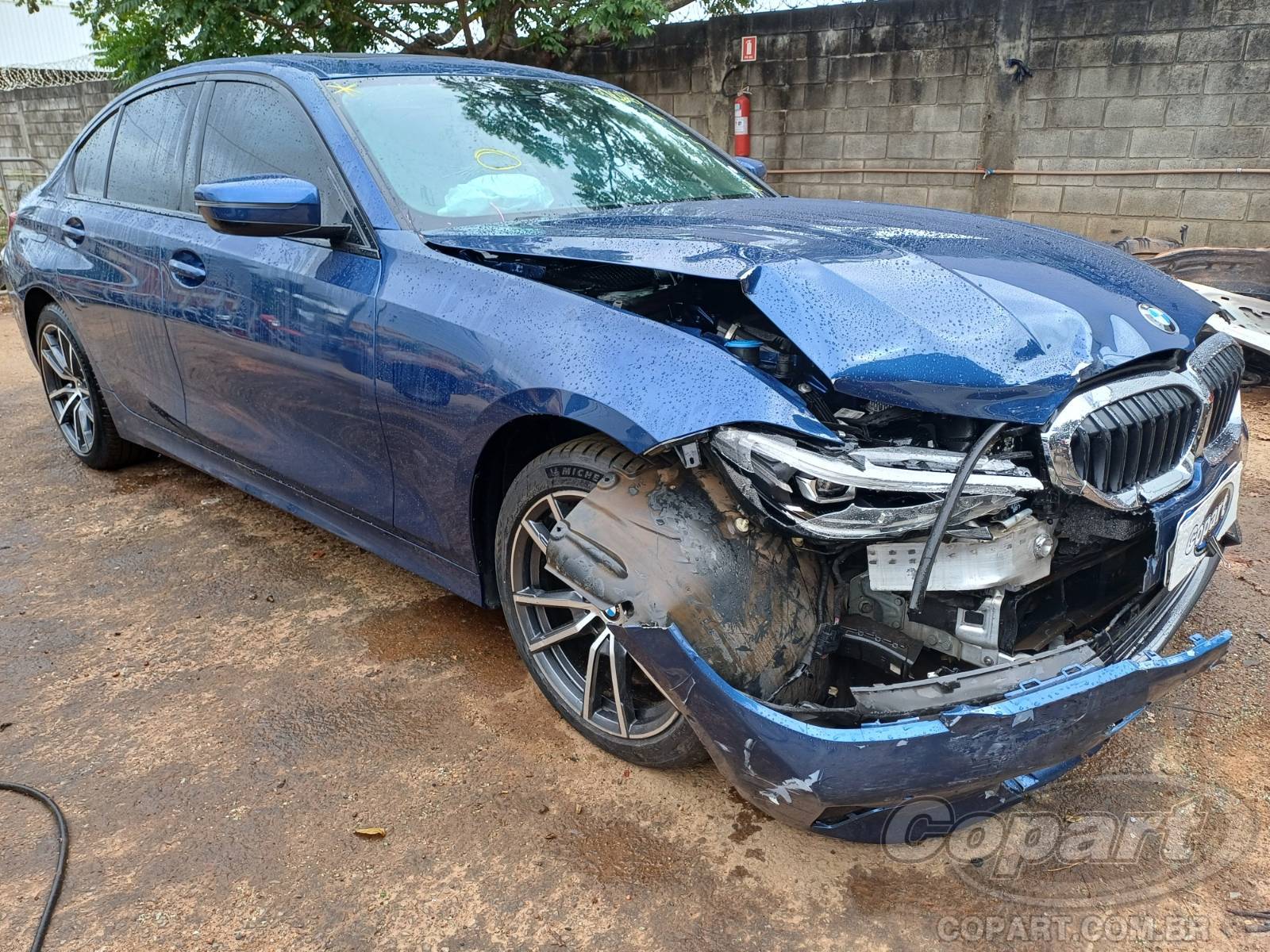 Veículo BMW Série 3 2021 BMW SERIE 3 Serie 3 320i Active Flex 2.0 16V Twin Turbo 2021 em leilão