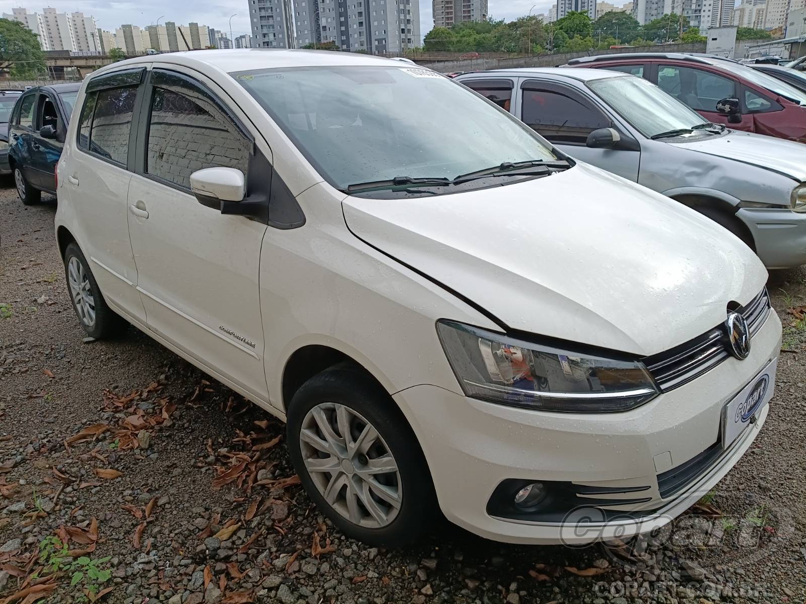 Veículo VW - VolksWagen Volkswagen Volkswagen Fox 1.6 MSI 2015 em leilão