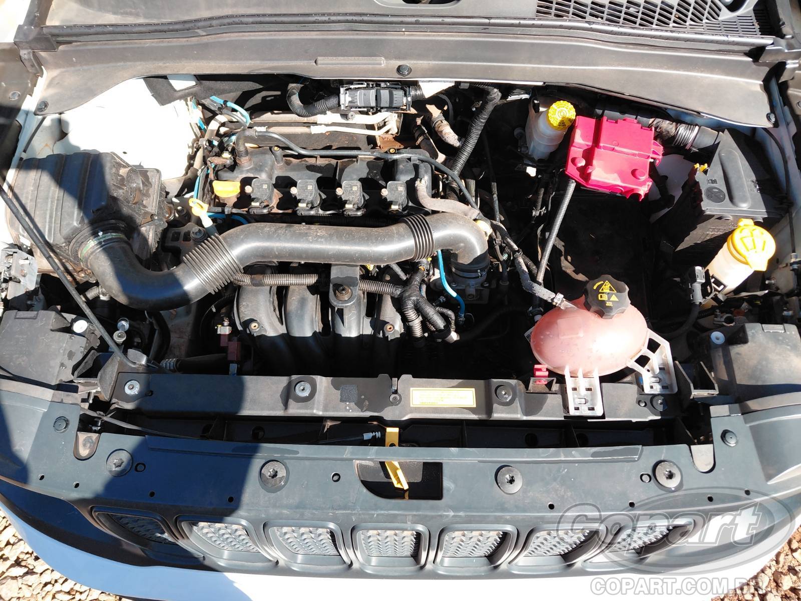 Foto 7 de 10: 2020 JEEP RENEGADE