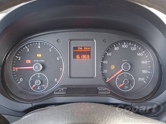 2013 VOLKSWAGEN FOX 