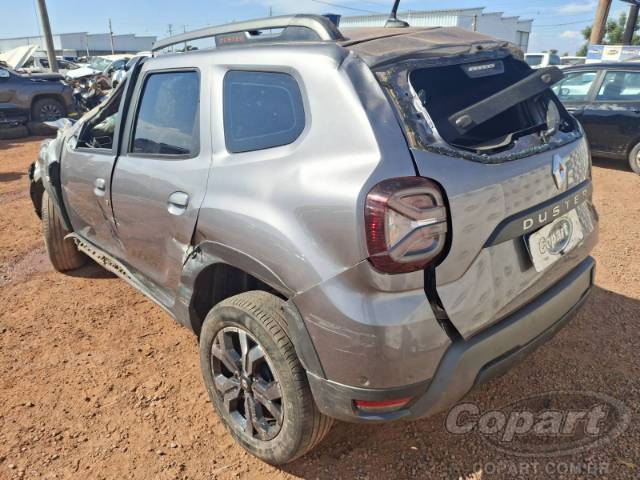2024 RENAULT DUSTER 