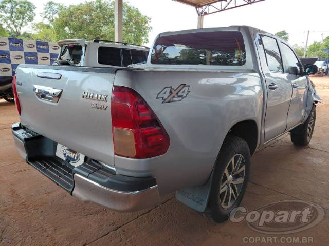 2020 TOYOTA HILUX CD 
