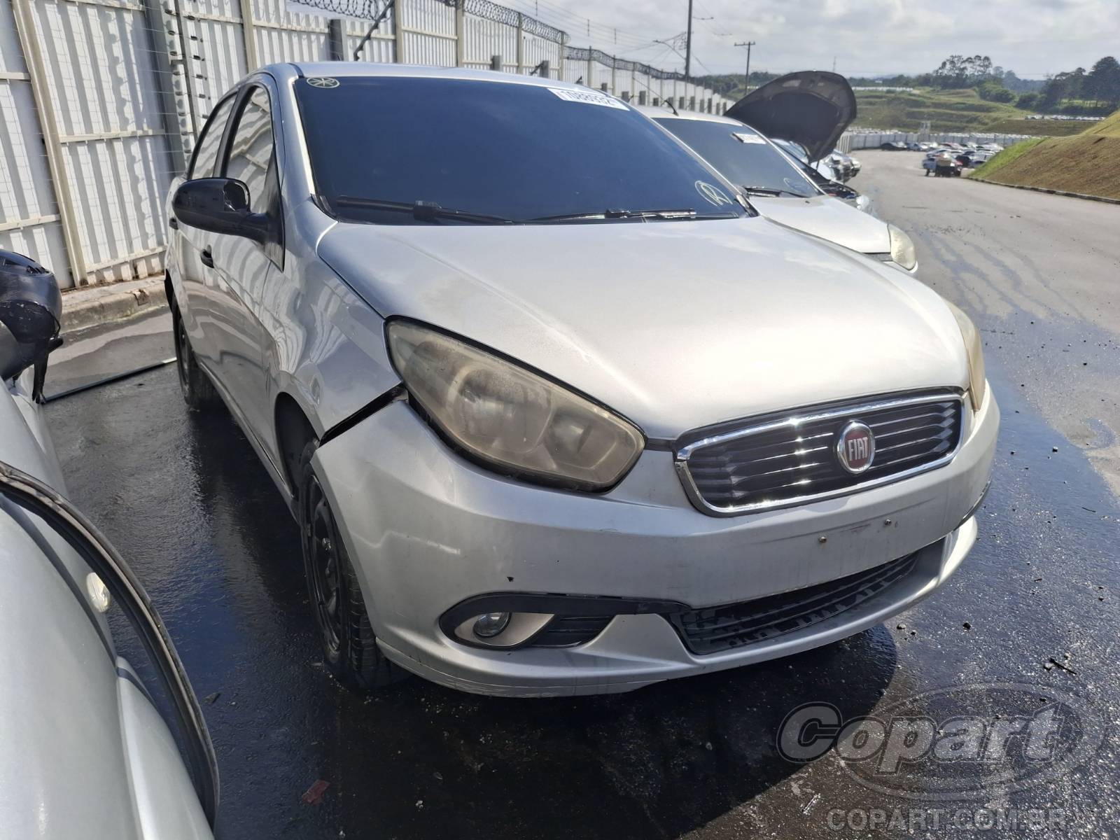 Veículo Fiat Grand Siena Fiat Grand Siena Attractive 1.4 Evo 2017 2017 em leilão