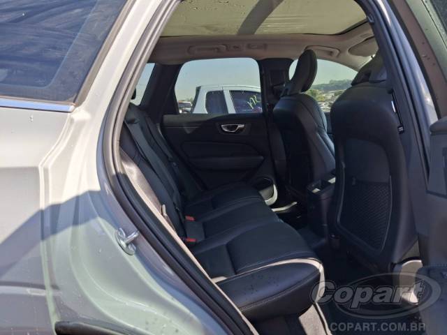 2025 VOLVO XC60 