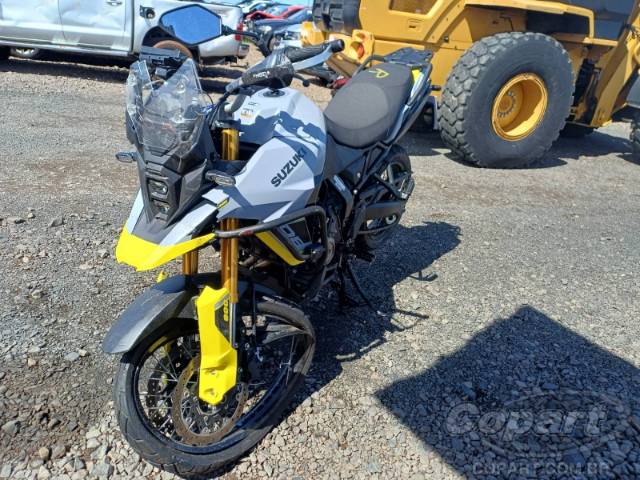 2025 SUZUKI V-STROM 