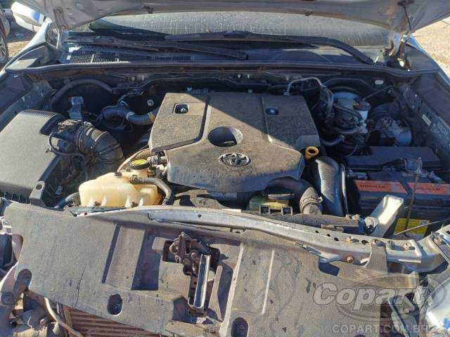 2016 TOYOTA HILUX CD 