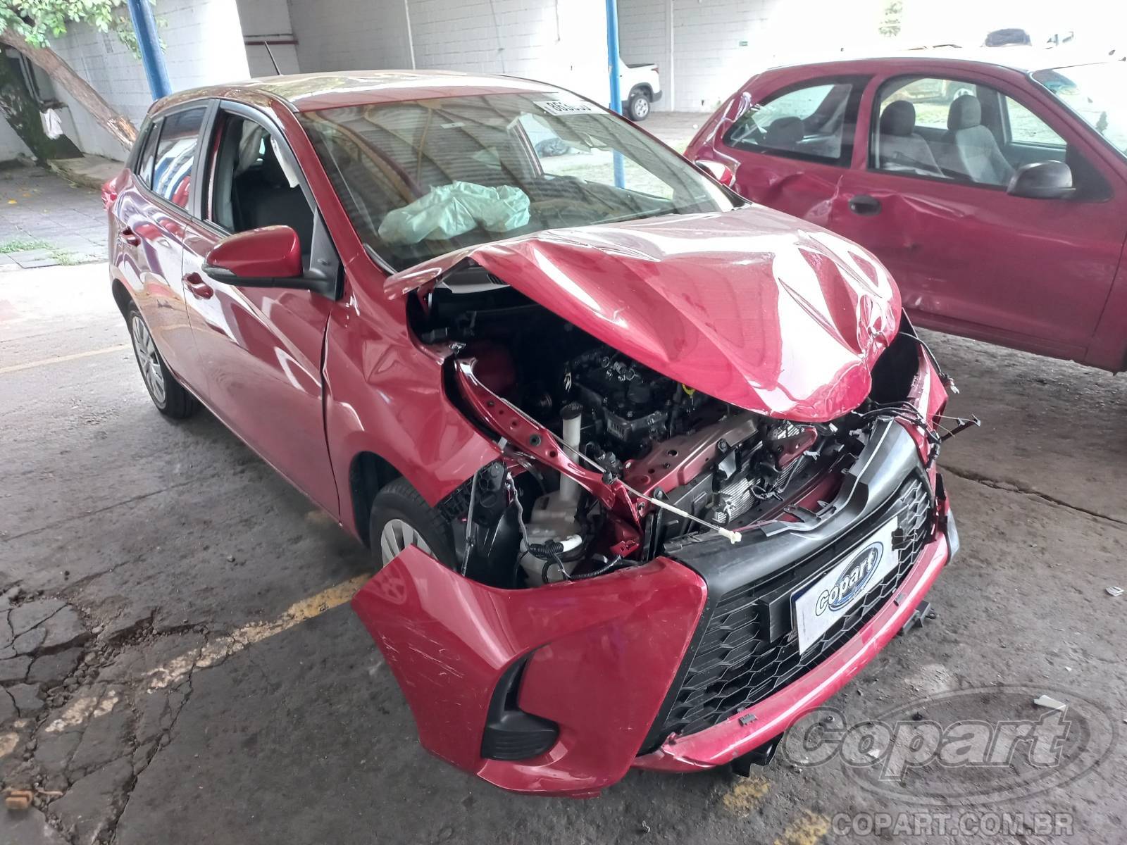 Veículo Toyota Yaris Toyota Yaris XL 1.5 16V Dual VVT-I 2023 Colisão Média Monta 2023 em leilão