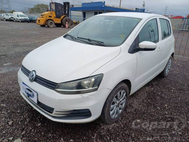 2015 VOLKSWAGEN FOX 