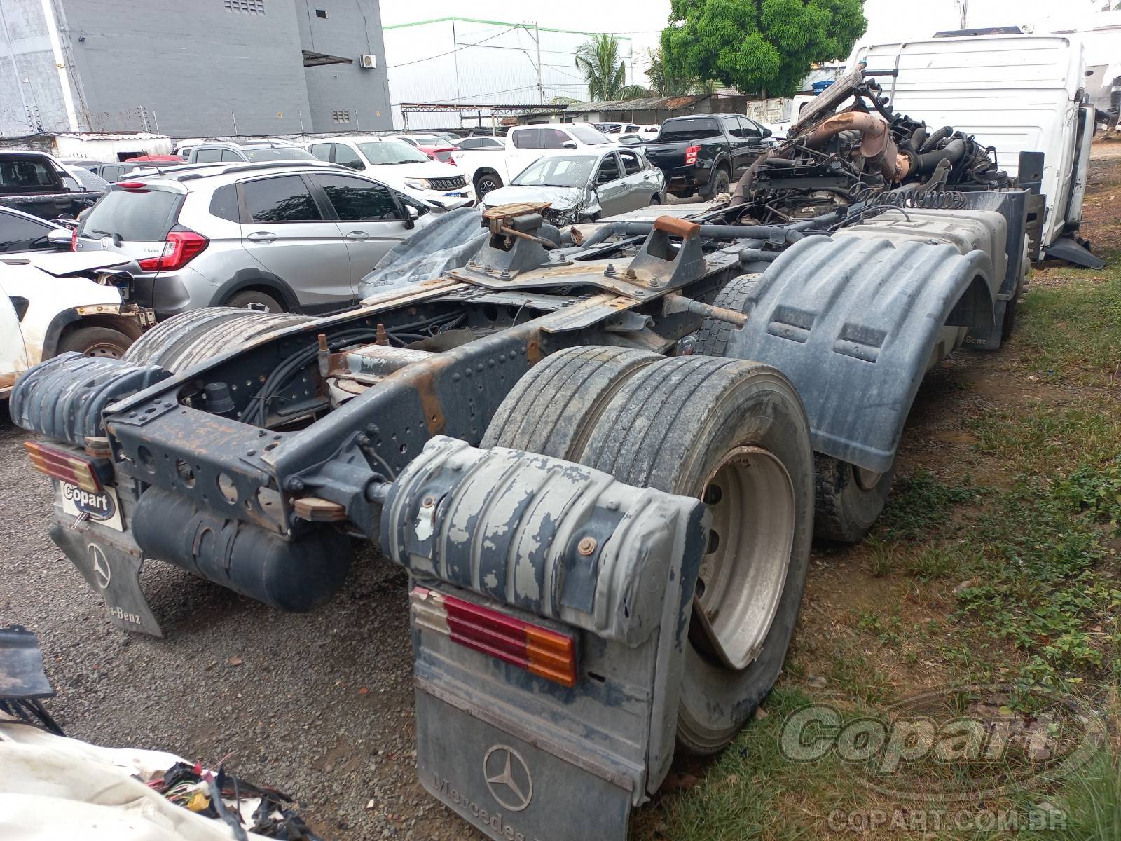 2008 MERCEDES BENZ AXOR — foto 4 de 10