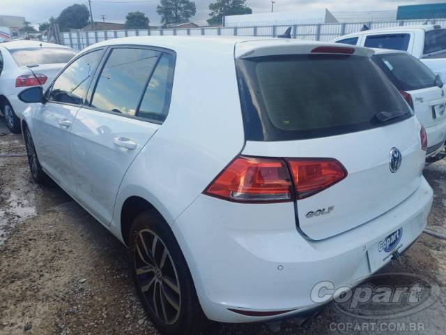 2015 VOLKSWAGEN GOLF 