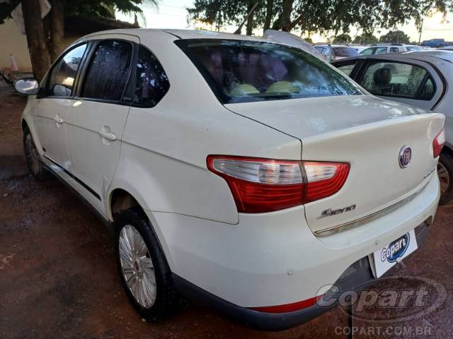 2015 FIAT GRAND SIENA 