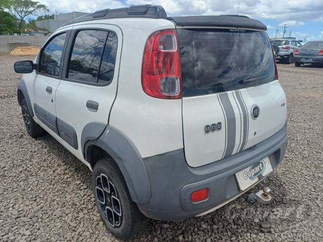 2011 FIAT UNO 