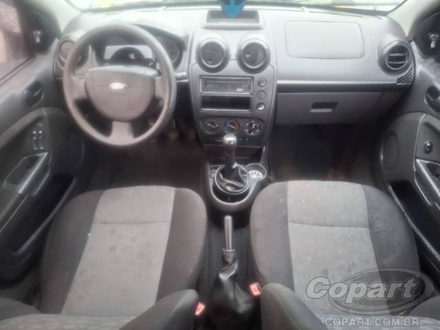 2011 FORD FIESTA 