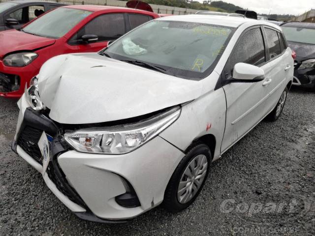 2023 TOYOTA YARIS 