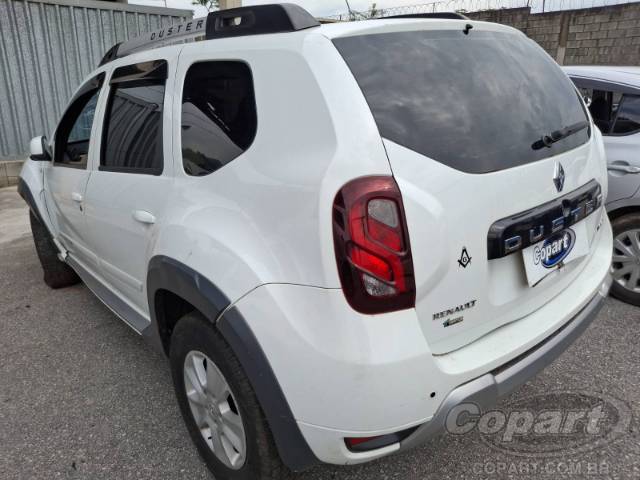 2016 RENAULT DUSTER 