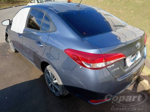 2020 TOYOTA YARIS SEDA 