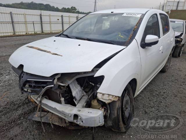 2021 RENAULT SANDERO 