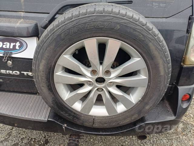 2011 MITSUBISHI PAJERO TR4 