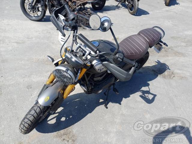 2025 TRIUMPH SCRAMBLER 