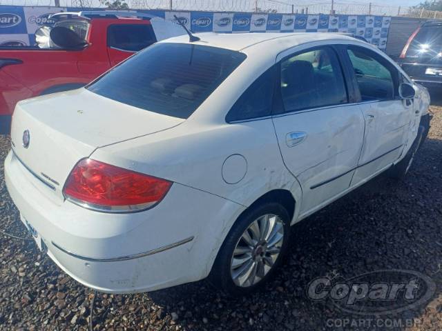 2013 FIAT LINEA 