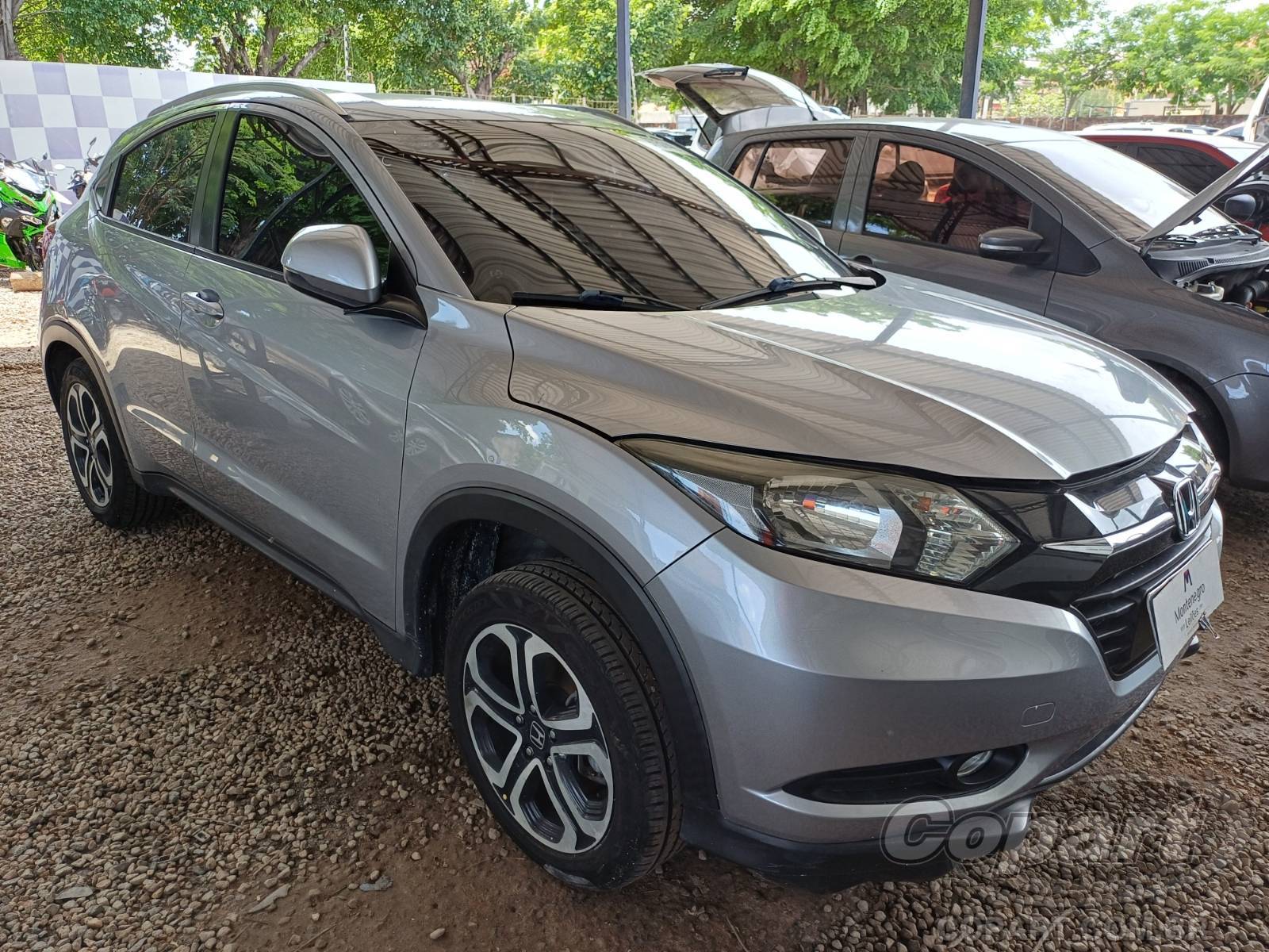 Honda HR-V EX 1.8 16V i-VTEC 2018 Alagado Médio