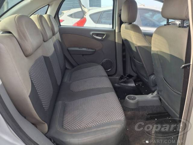 2013 FIAT GRAND SIENA 