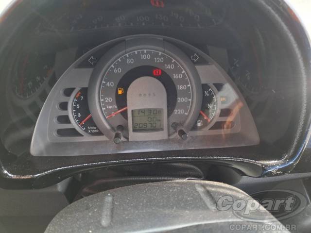 2005 VOLKSWAGEN FOX 