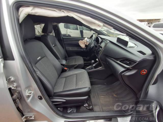 2024 TOYOTA YARIS 