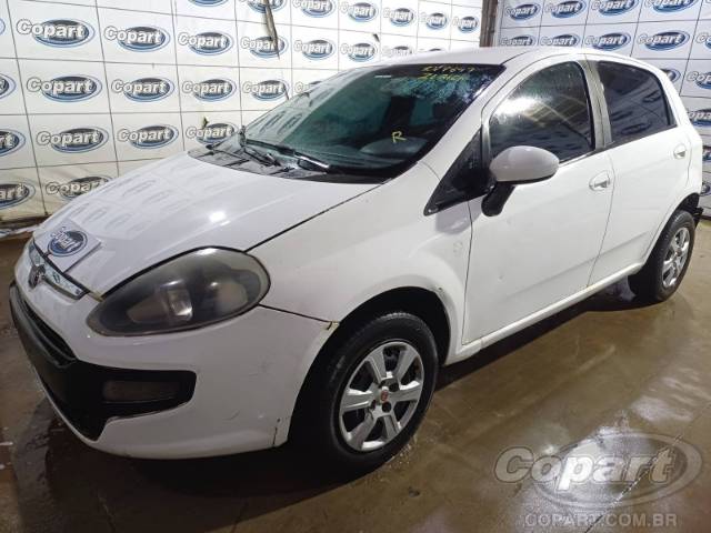 2016 FIAT PUNTO 