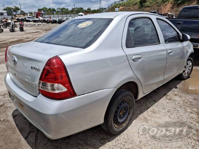 2018 TOYOTA ETIOS SEDA 