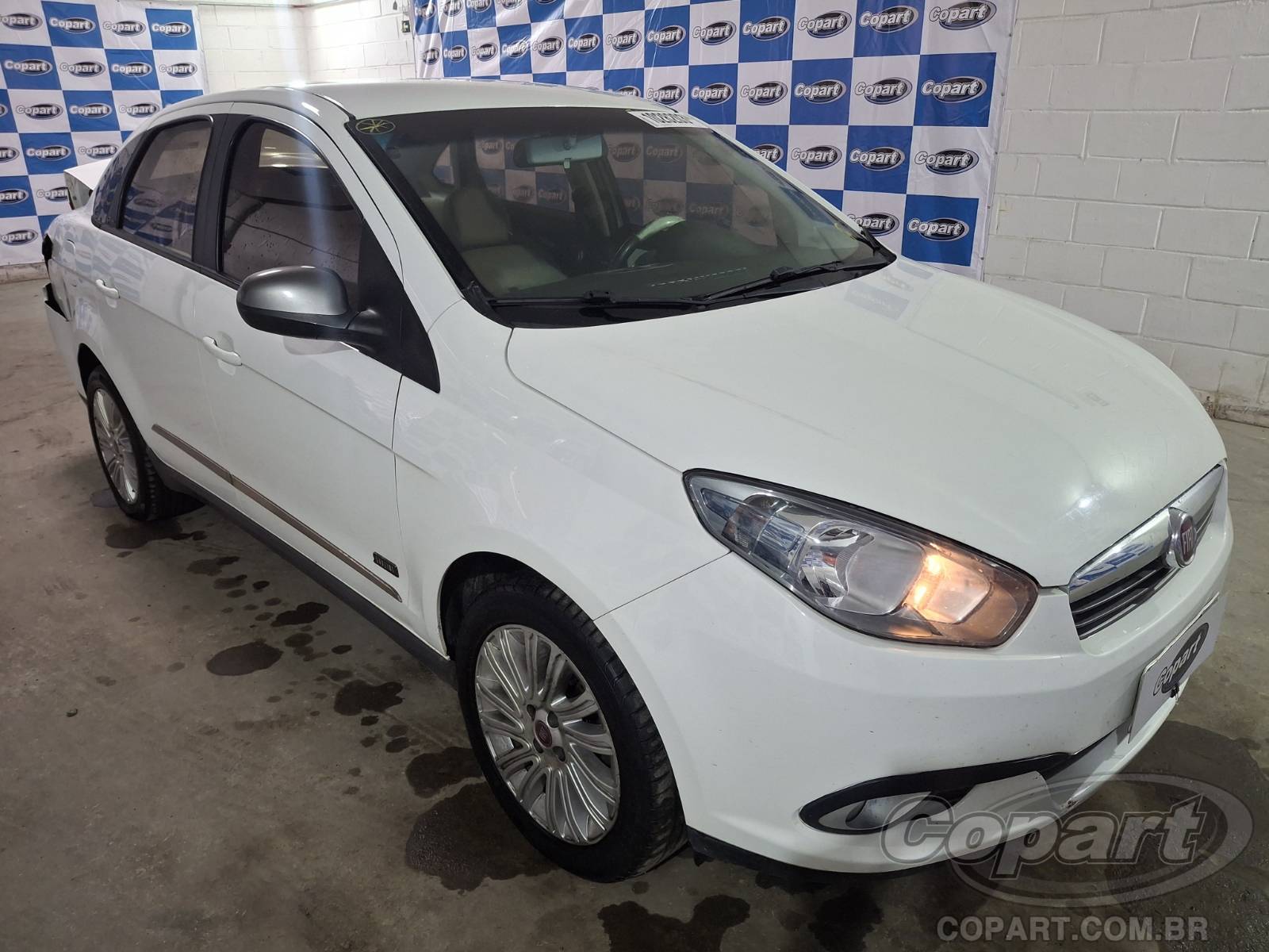 Veículo Fiat Grand Siena FIAT GRAND SIENA ESSENCE 1.6 16V E.TORQ 2016 2016 em leilão