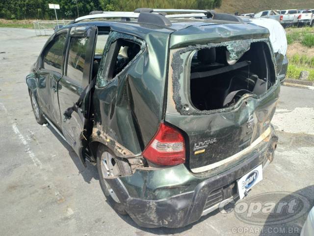 2014 NISSAN LIVINA 