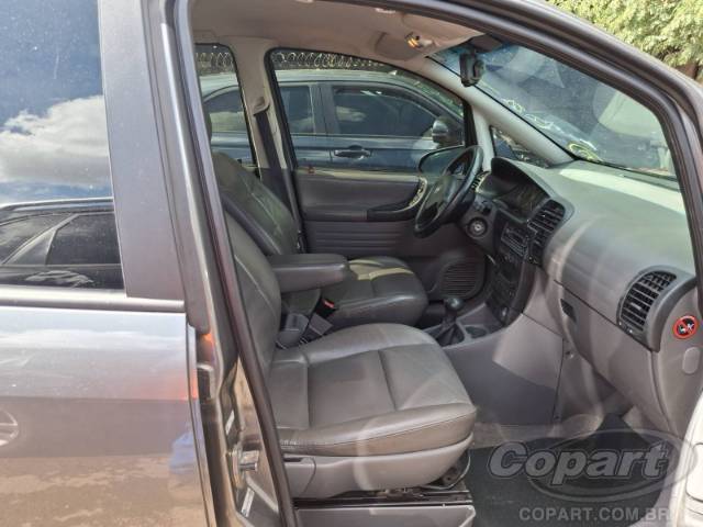 2012 CHEVROLET ZAFIRA 