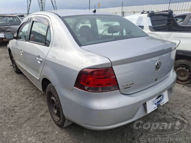 2010 VOLKSWAGEN VOYAGE 