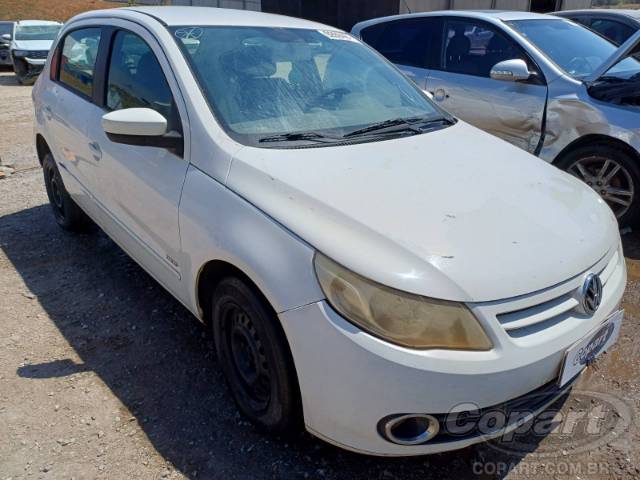 2013 VOLKSWAGEN GOL 