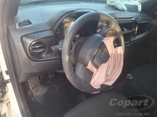 2025 FIAT STRADA 
