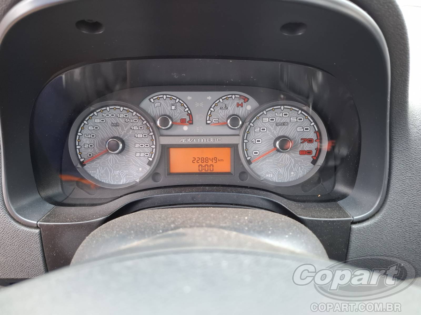 Foto 8 de 10: 2014 FIAT PALIO WEEKEND