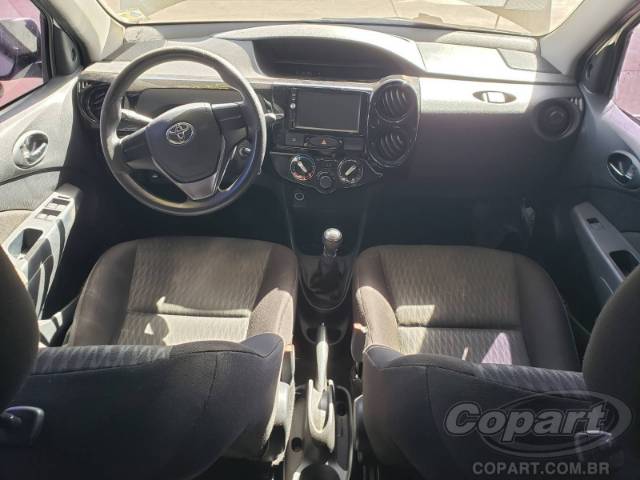 2017 TOYOTA ETIOS SEDA 
