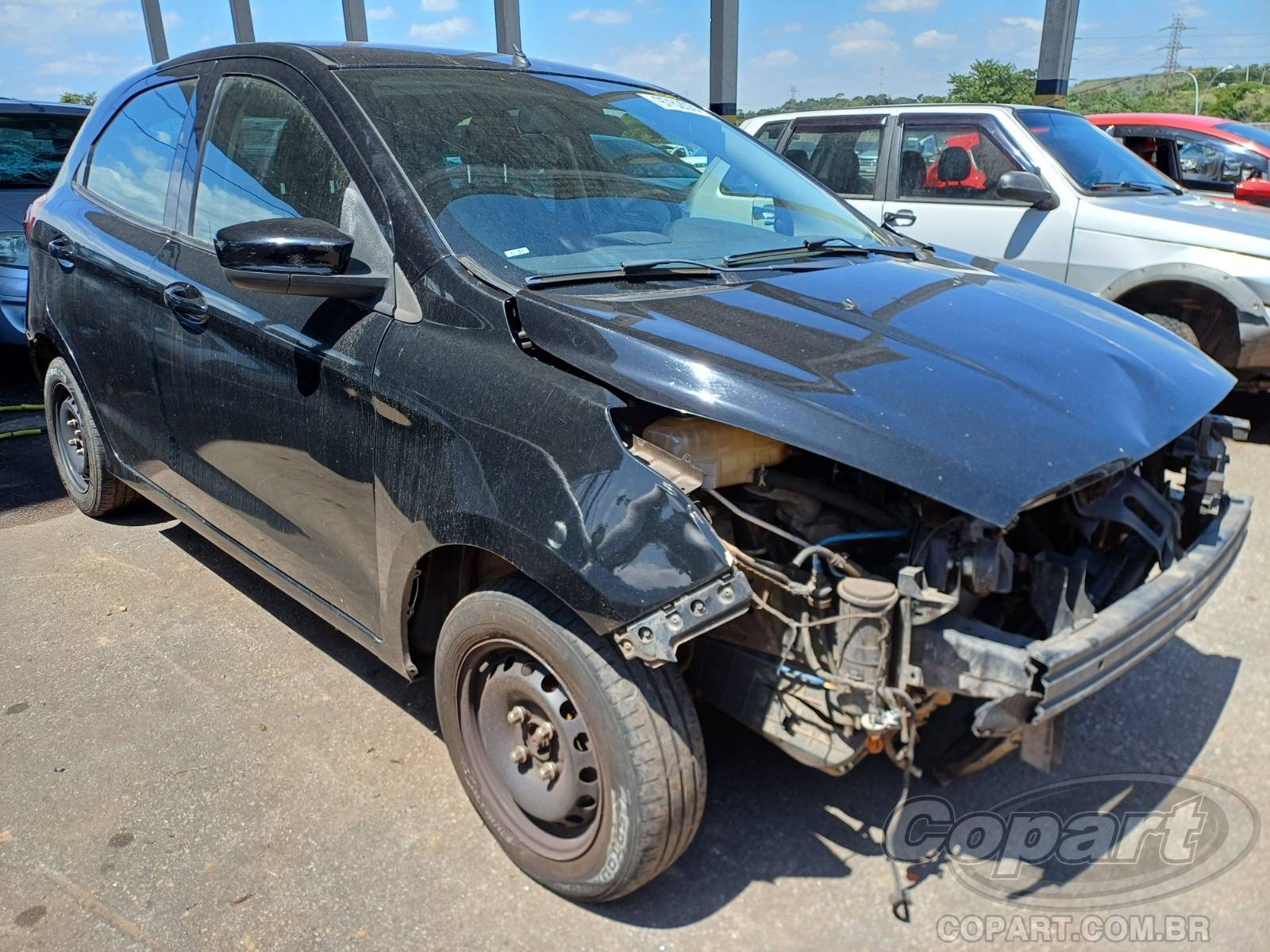 Veículo Ford Ka Ford Ka SE 1.0 12V TiVCT 2018 Médio Dano Frontal 2018 em leilão