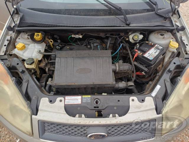 2009 FORD FIESTA SEDAN 